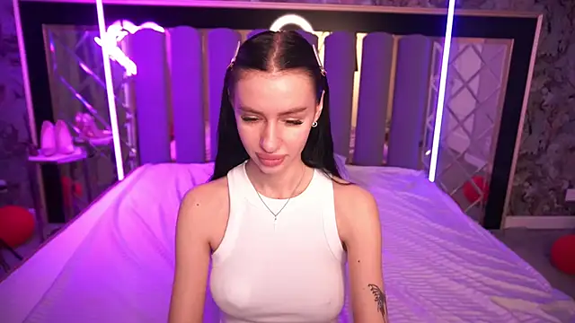 Snow_WhiteeeX Adlı Modelin Canlı XXX Sohbeti