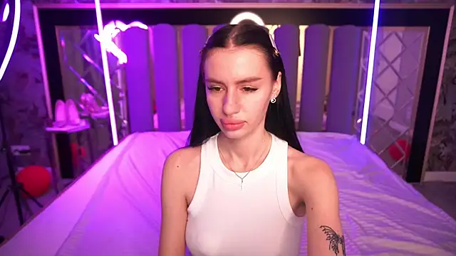 Snow_WhiteeeX Adlı Modelin Canlı XXX Sohbeti