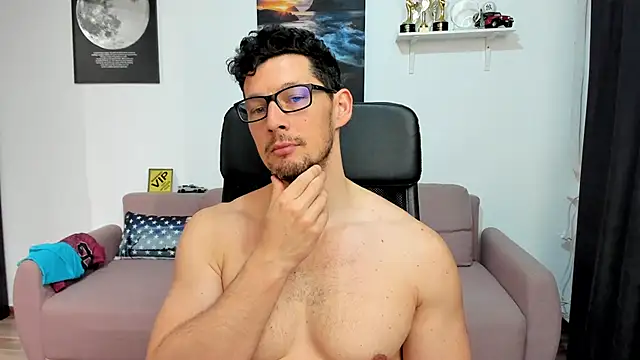 BrutusK08 Show Webcam