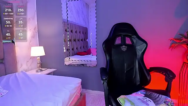 Онлайн чат XXX ZaraWilde