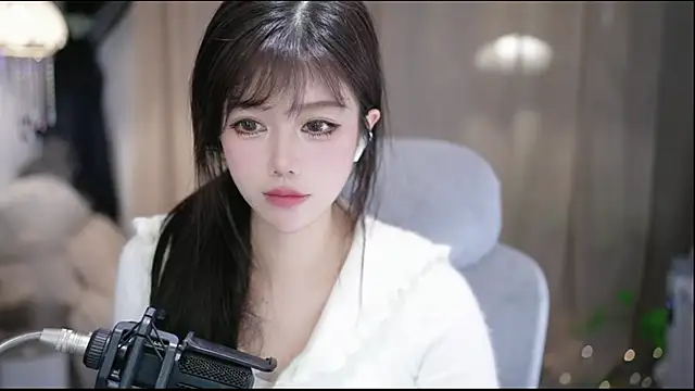 Cecily Obrolan Langsung XXX