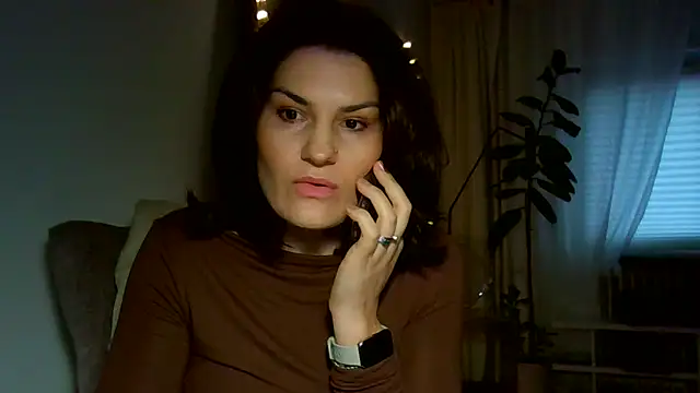 Ms-Lust1- Chat XXX in diretta