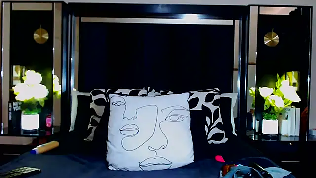 MONSTERTITS44DDD's Webcam Show