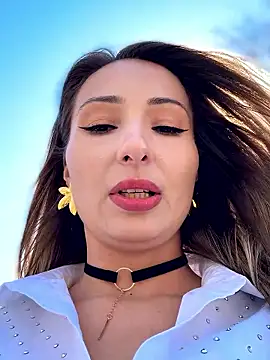 Show de Wonder_Kari na webcam