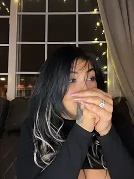 Živý XXX chat LittleMissEeve