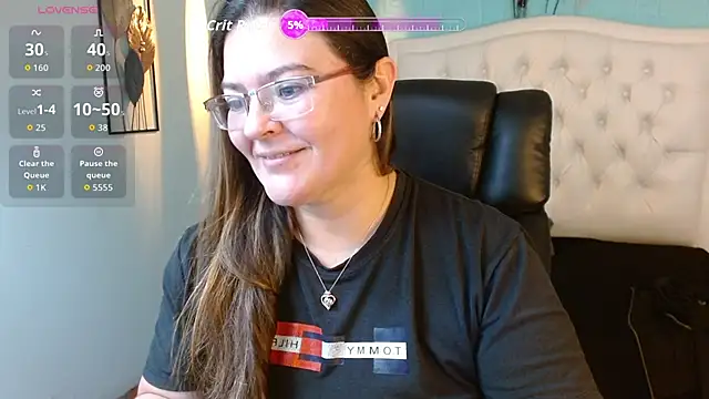 MsJossie Chat XXX live