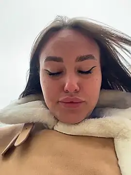 Czat XXX na żywo – KiraSunshine