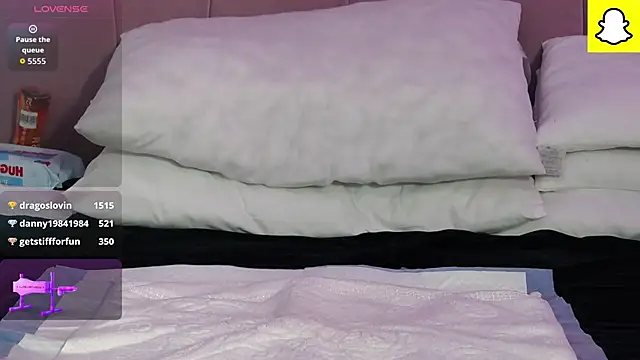 Chat +18 de DeniseSun ao vivo