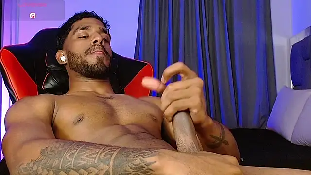 Christian_thor Chat XXX in diretta