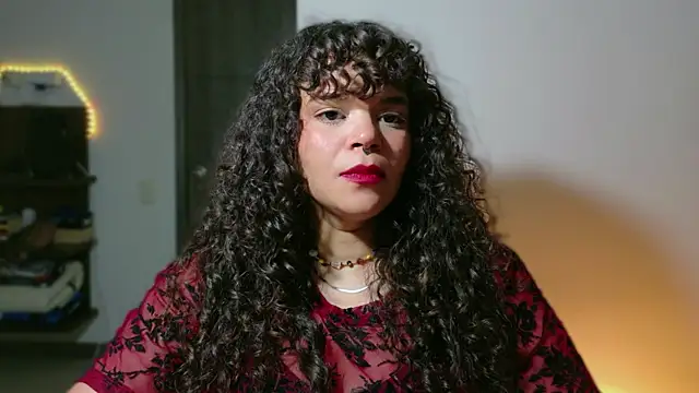 yourmajesty élő XXX-chatje