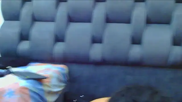 nahomiandandres élő XXX-chatje