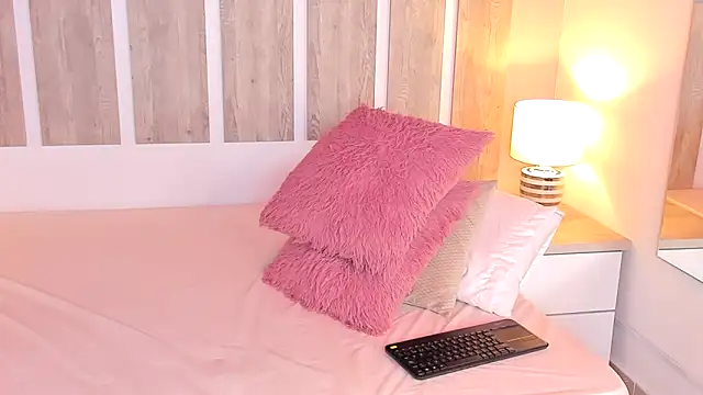 EmilySearss élő XXX-chatje