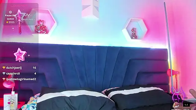 _carla_rosee's Live XXX Chat