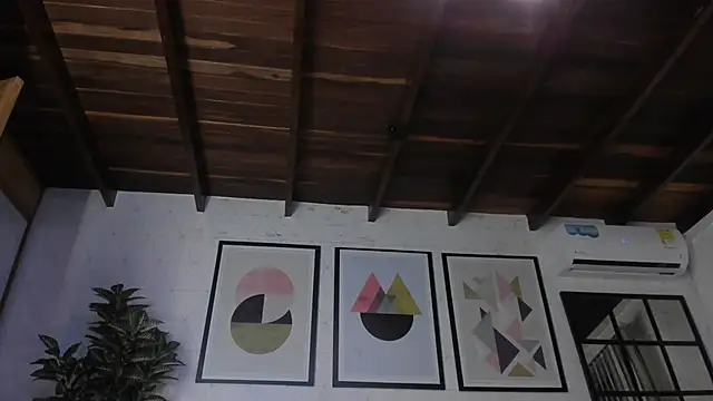 دردشة MiaKay1 الجنسية المباشرة