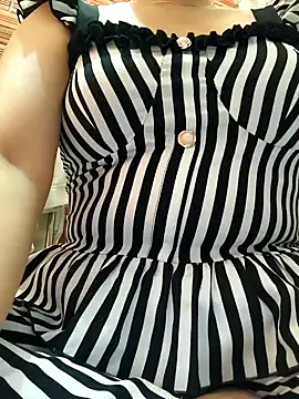 Love_forever_69 网络视讯表演