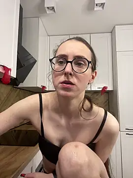 MartiniiSelenna 现场XXX聊天