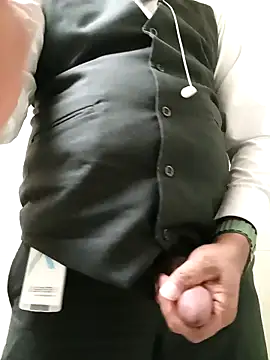 Chat XXX ao vivo de SADDLECOCK