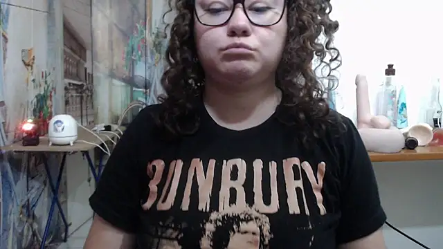 Chat +18 de curly_greeneyed ao vivo