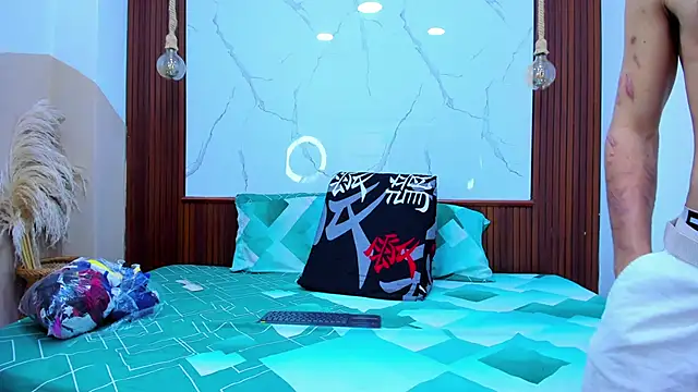 Loversinfire2 即時 XXX 聊天