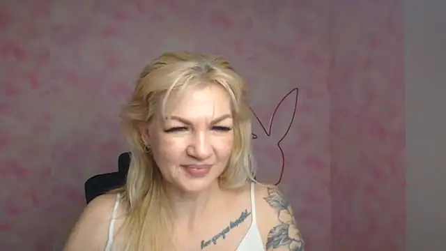 Živý XXX chat Madonna_Fire