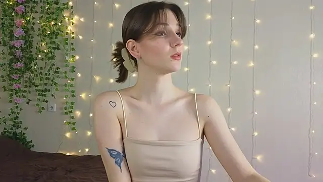 PeachyWhisper: απευθείας συνομιλία ΧΧΧ