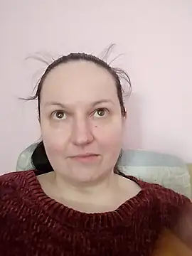 BustyLadyAlma Adlı Modelin Canlı XXX Sohbeti