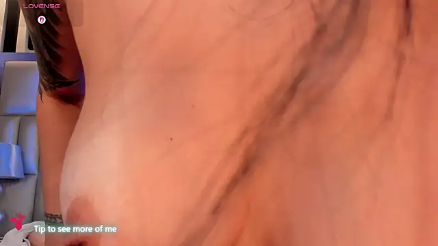 NickyLawson Adlı Modelin Canlı XXX Sohbeti