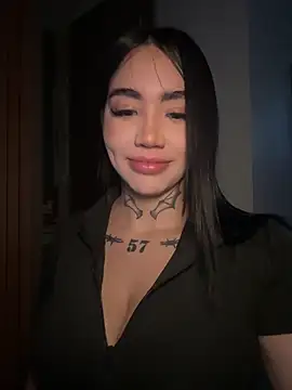 Nickiiiii 라이브 XXX 채팅