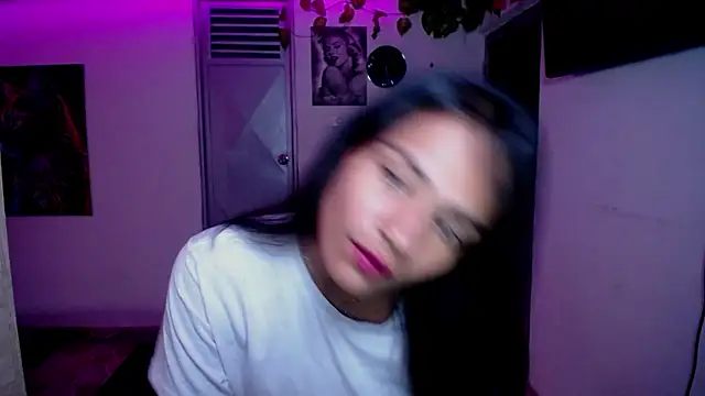 Chat +18 de Samara_Homescapes ao vivo