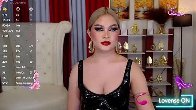 Онлайн чат XXX PrettyCockAthena