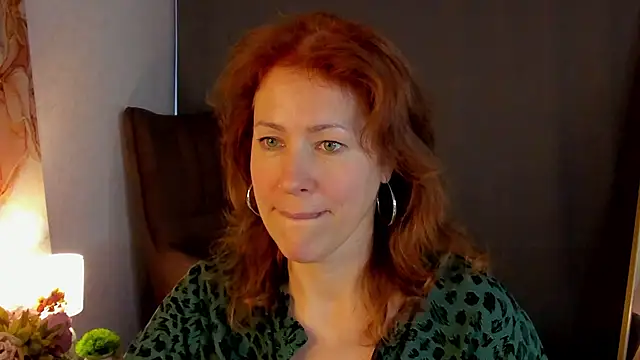 LeticiaRomano 即時 XXX 聊天