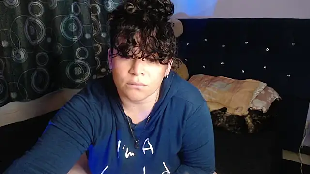 ANGELIQUE_KLANE live XXX chat