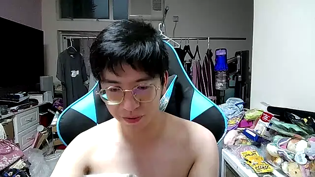 charlie_xdd Show Webcam