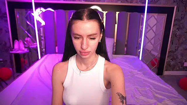 Chatroom XXX en direct de Snow_WhiteeeX