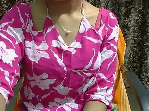 Adorable_Ayesha 即時 XXX 聊天