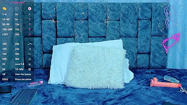 NicolasTorrez's Webcam Show