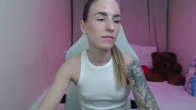 DeboraHorny live XXX chat