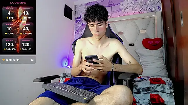 johnny_cagee live XXX chat