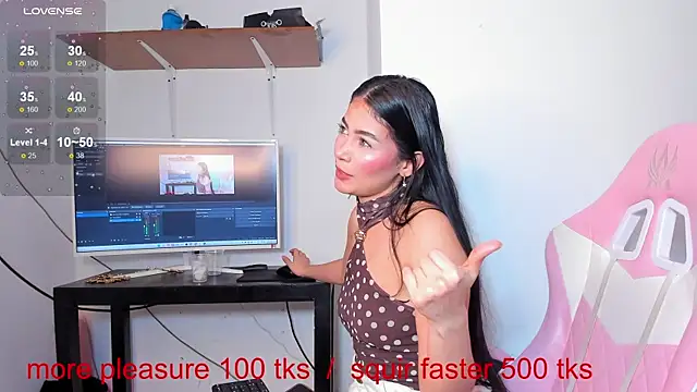 Glamorous_Giirlss' Live XXX Chat