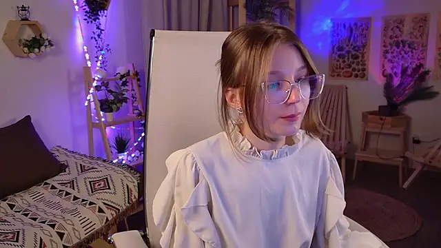 ElliFrankenweenie Live XXX-chat