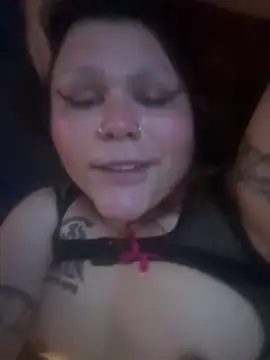 DivineAgony666's Webcam Show