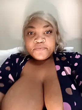 Živý XXX chat BeverlyQueen15