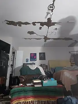 ColdVisitor live XXX chat