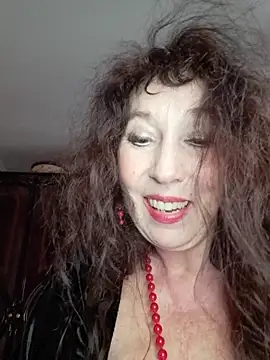 GypsyEsmeralda Live XXX-chat