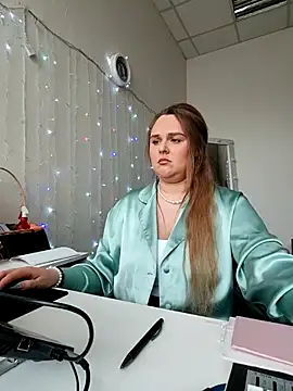 Juicy_PeachLux 现场XXX聊天