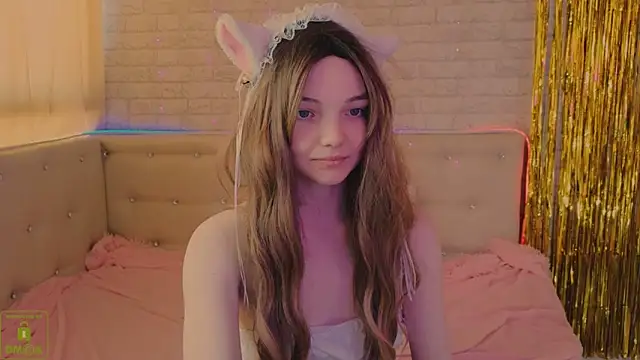 AnimeAlica18 Adlı Modelin Canlı XXX Sohbeti