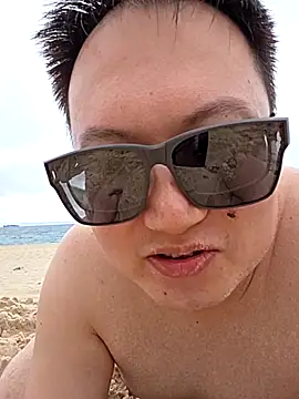 Pokazy przed kamerką – Sweet_Ripple321