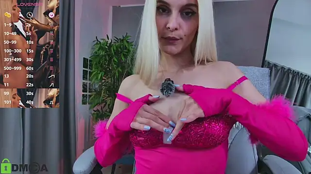 SelenaDaze Adlı Modelin Canlı XXX Sohbeti