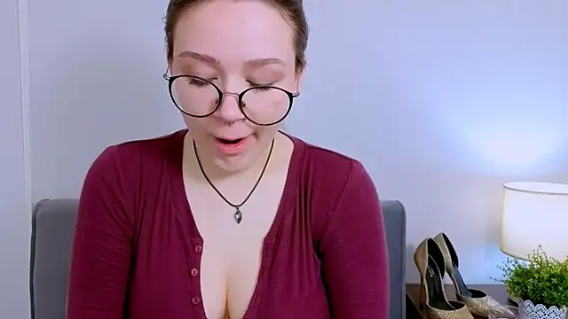 แชท XXX สดของ KatySensualy