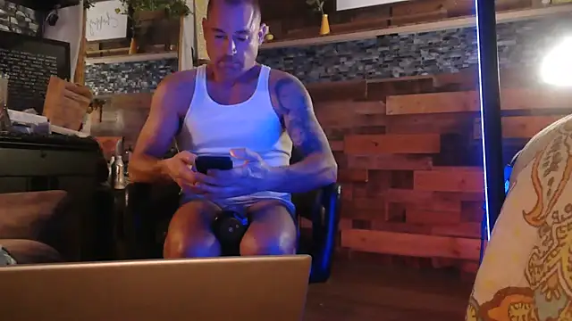 โชว์เว็บแคมของ MISTERANDDEMI